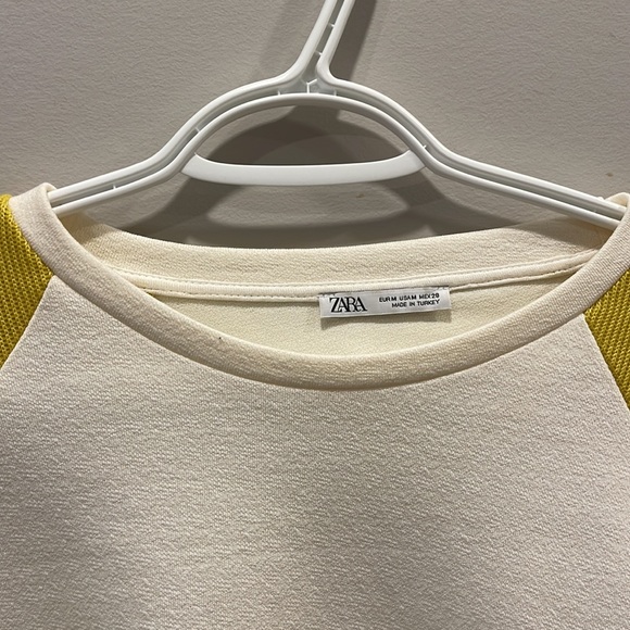 Zara long sleeve - Picture 2 of 2